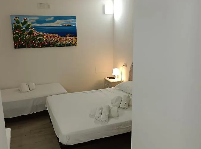Double Room, Air Conditioning, Bathroom, In The Center Of Calabria N6783 Bed & Breakfast Tropea