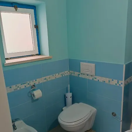 Double Room, Air Conditioning, Bathroom, In The Center Of Calabria N6783