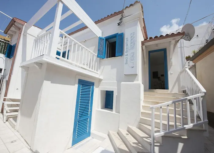 Double Room, Air Conditioning, Bathroom, In The Center Of Calabria N6783 Alojamento de Acomodação e Pequeno-almoço Tropea